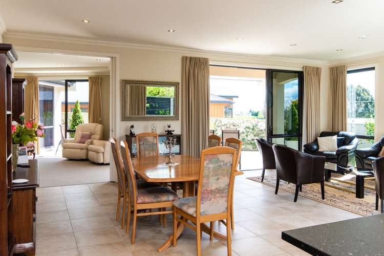 153 Middle Road Havelock North_3