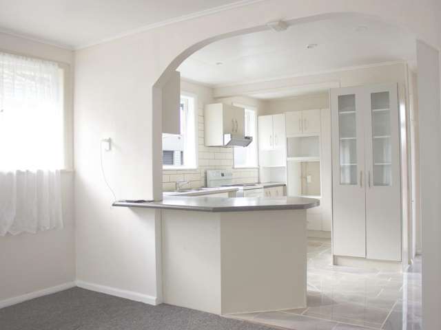  37 Pearl Baker Drive Ōtara_2