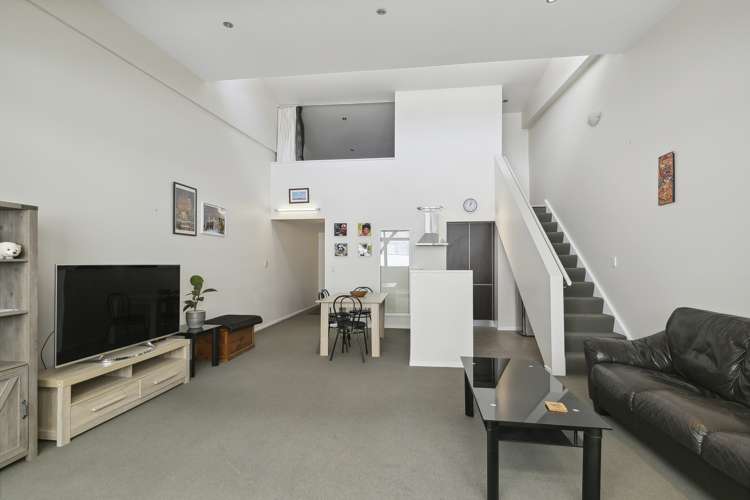 10/35 Torrens Terrace Mount Cook_1