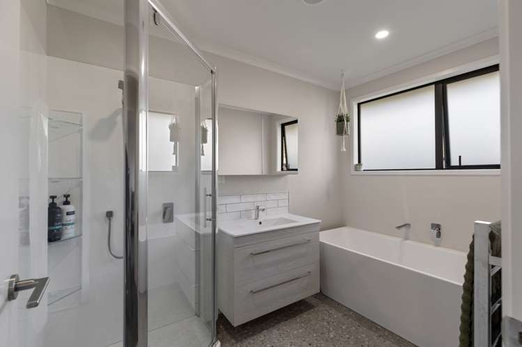 11 Rayner Lane Marton_5