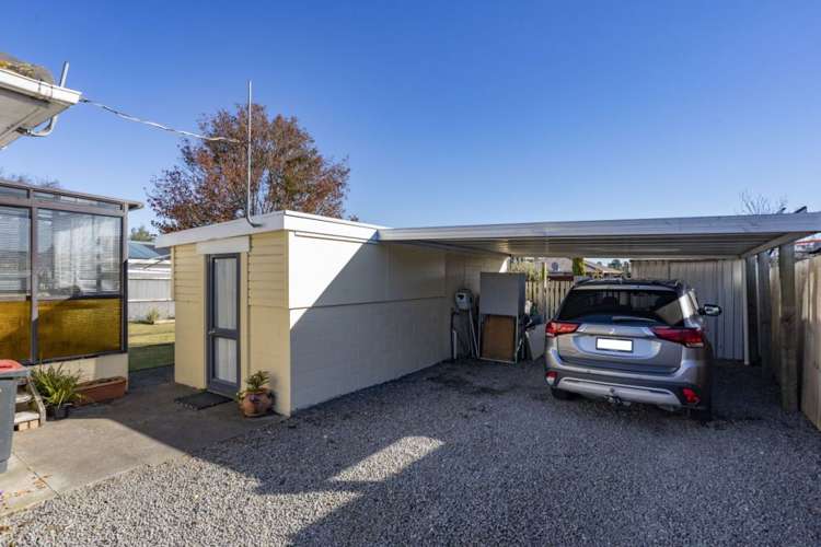 85 Hampshire Street Aranui_15