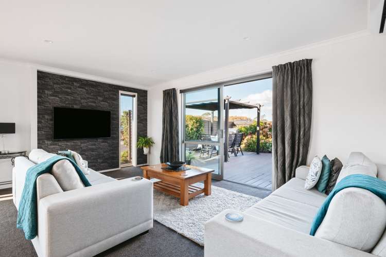 18 Kakariki Drive Coastlands_5