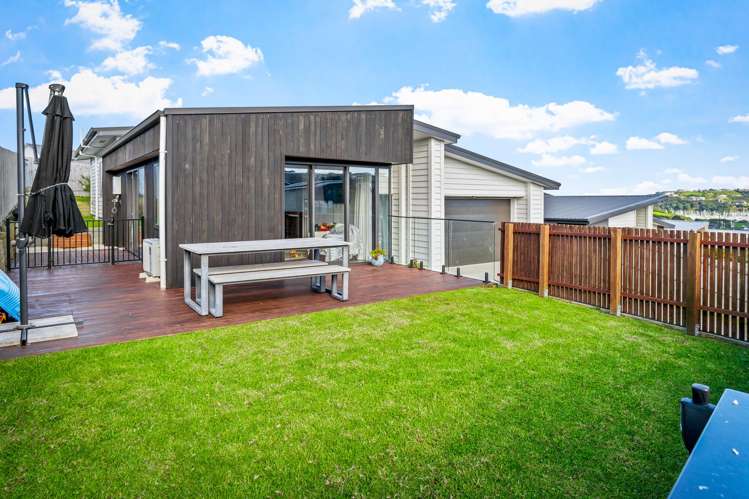 124 Parkview Drive Gulf Harbour_17