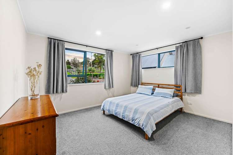 347 Taylor Road Helensville_14