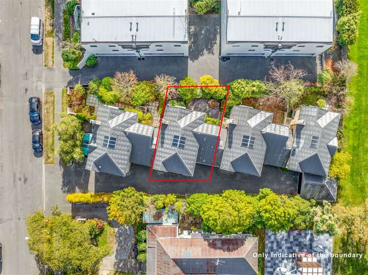 2/32 Winchester Street Merivale_26