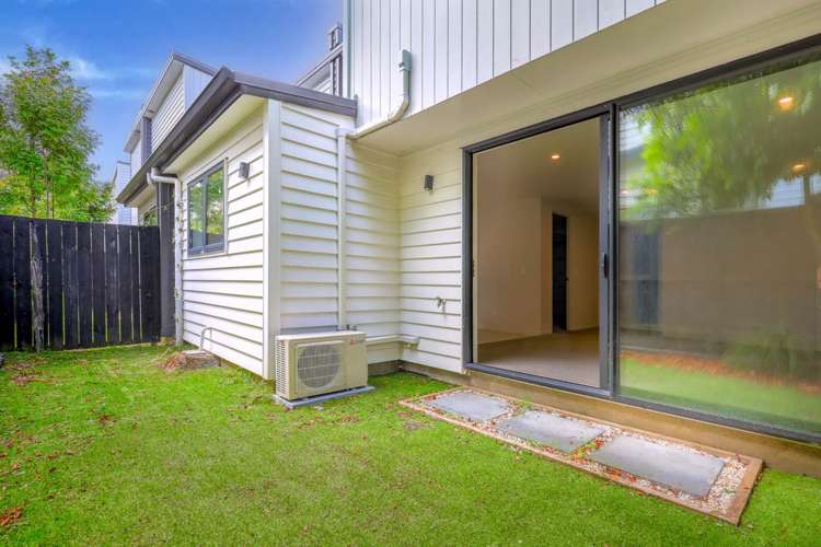 14B Ropata Avenue Pt England_1