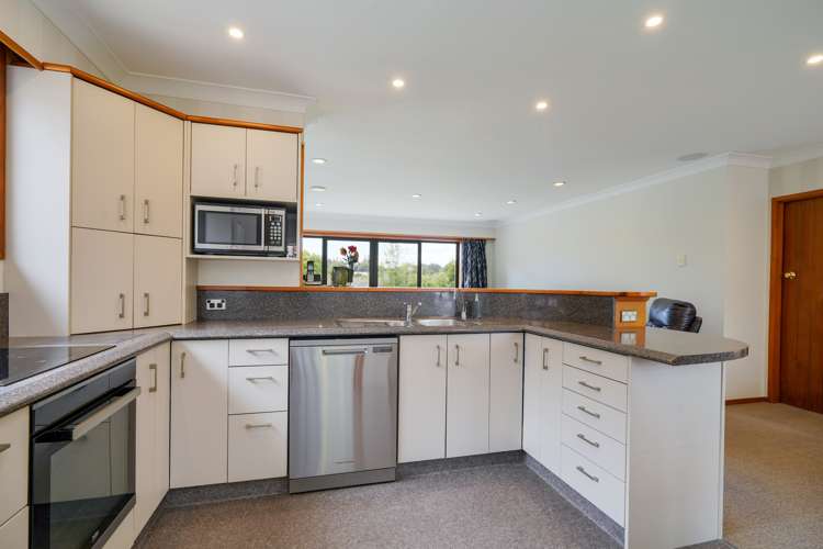 265 Bay Road West Plains_6