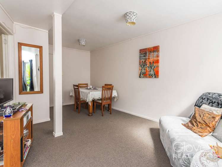 137 Laingholm Drive Laingholm_12