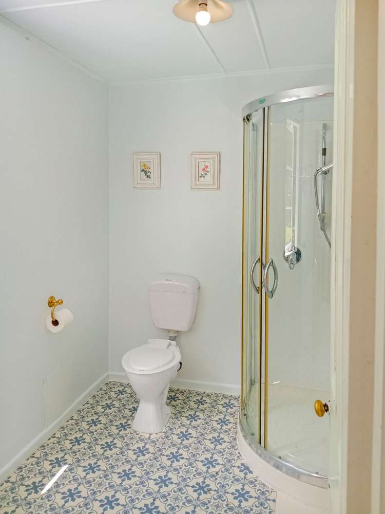 86 Grey street Woodville_12