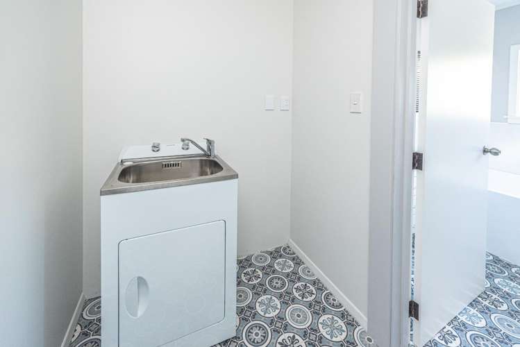 18b Poutini Street Wanganui East_13