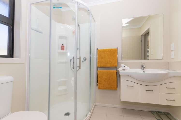 36 Karina Terrace Roslyn_13