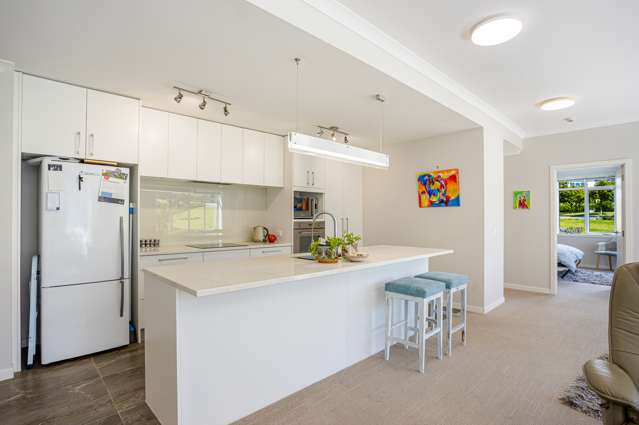 66 Panorama Heights Orewa_4