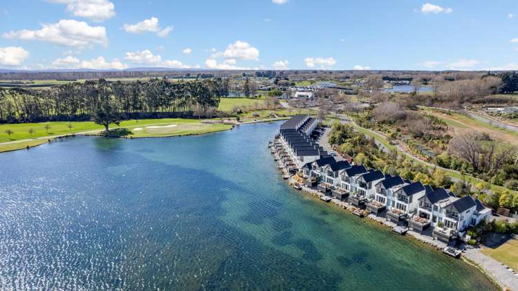 45 and 46 Rotoiti Lane Northwood_9