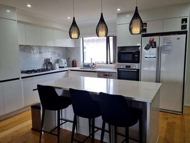 2/2 Marion Avenue Mount Roskill_1