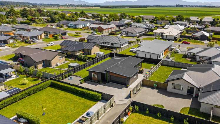 5 Cedric Place Darfield_20