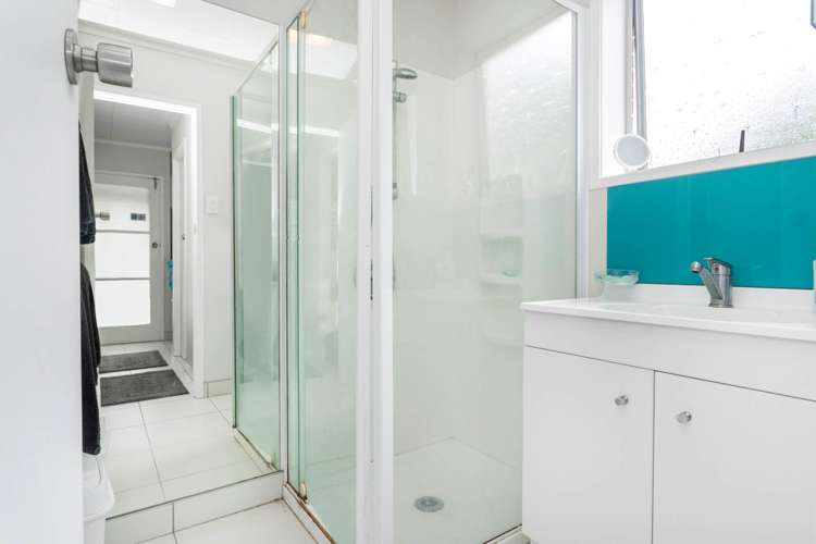 2 Rehia Road Massey_6