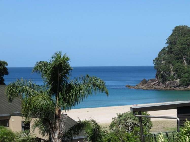 128 Bambury Place Onemana_3