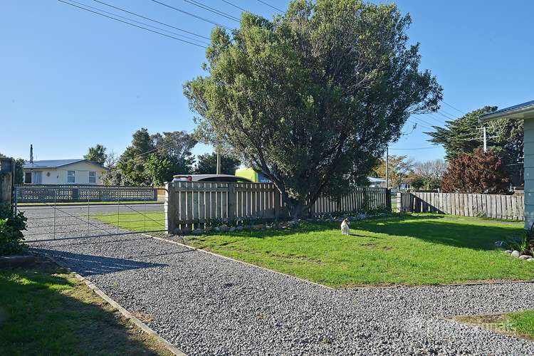 72 Woodward Street Featherston_12