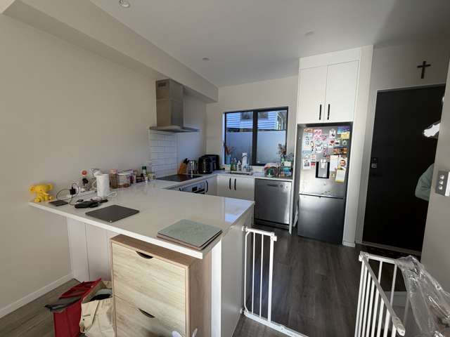 5/16 Albany Highway Greenhithe_3