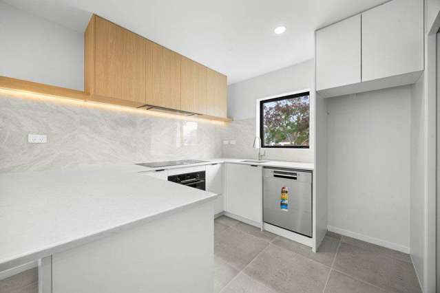 26 Murvale Drive Bucklands Beach_4