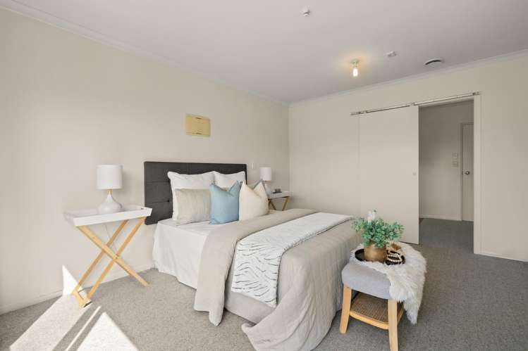 9 Harvard Court Melville_6