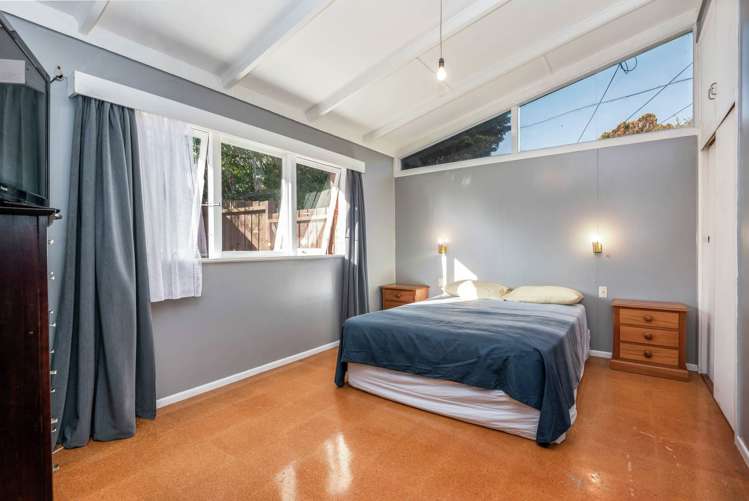 2/103 Botany Road Botany Downs_17