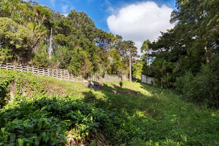 4-6 Moore Street Hillcrest_21