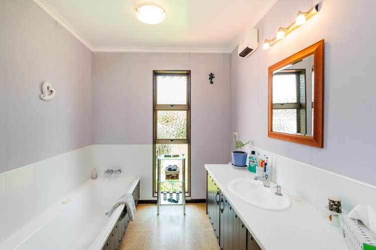 34 Carter Crescent Awapuni_24