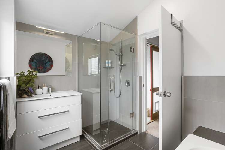 35 Jacaranda Avenue Beach Haven_24