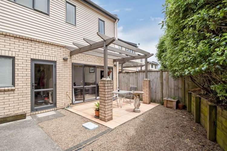 20 Skip Lane East Tamaki_7