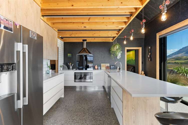 11 Cunninghams Drive Jacks Point_28