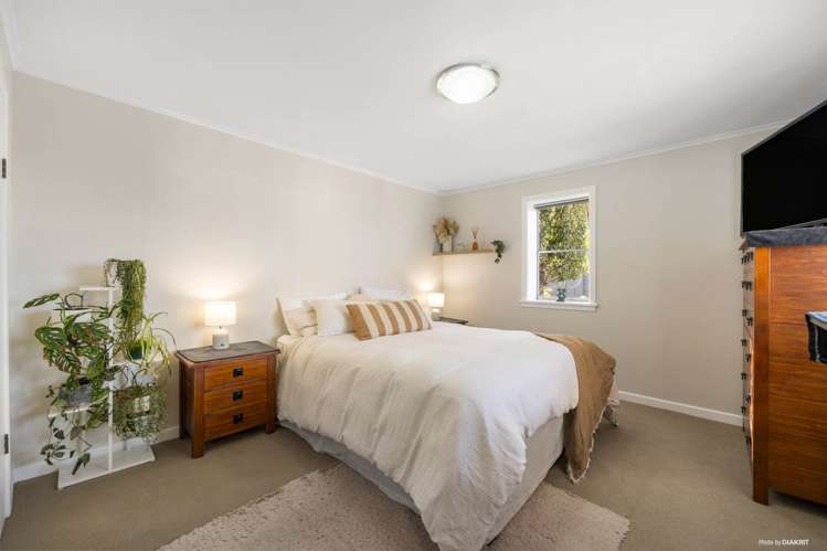 68 Bradbury Road Botany Downs_15