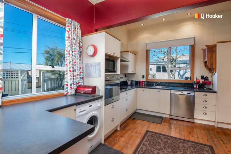 23 Main Road Fairfield_11