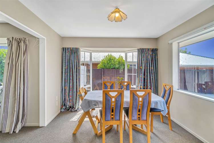 2/141 Withells Road Avonhead_4