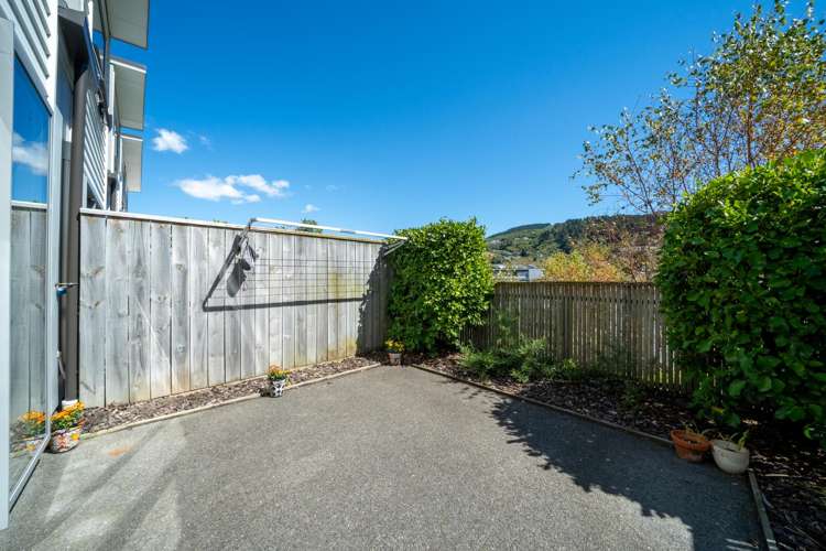5/7 Handyside Street Tawa_12
