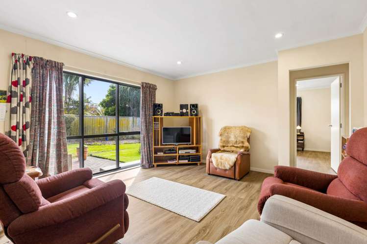 157 Wattle Farm Road Wattle Downs_7