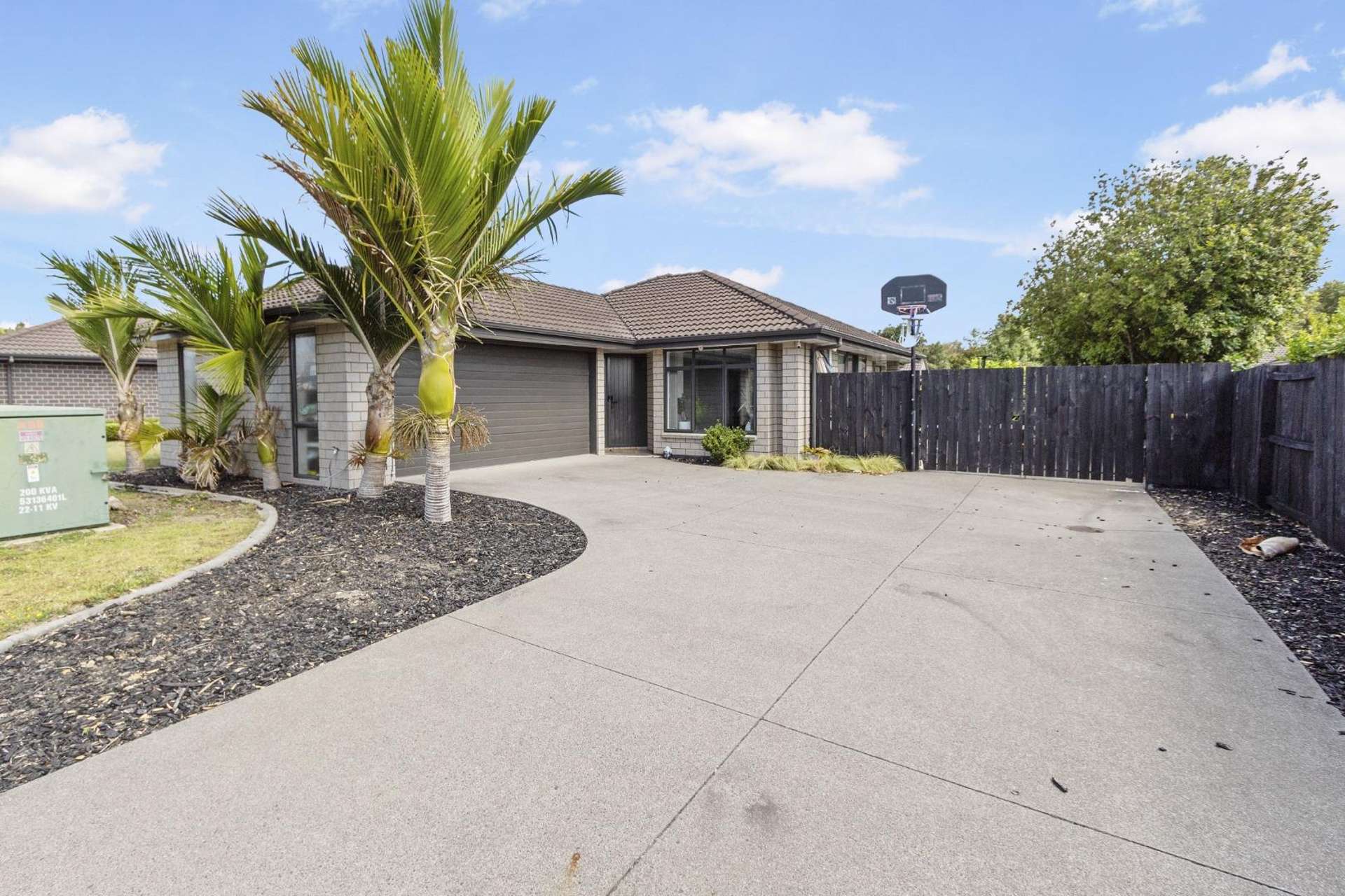200 Harbourside Drive 1694_0