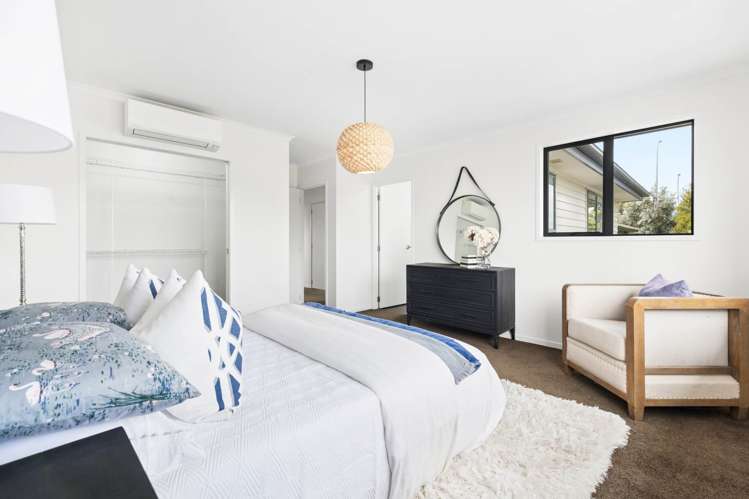 1 Meadowland Drive Shelly Park_11