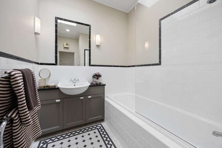 AK/1 George Street Newmarket_13