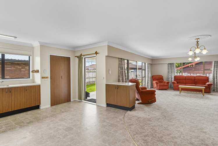 11 The Avenue Paraparaumu Beach_11