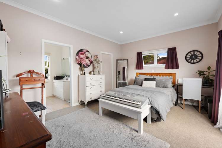 24 Normandy Avenue Melville_8