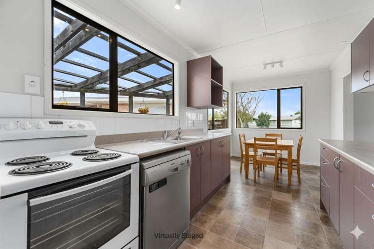 9 Karamea Crescent Kelvin Grove_1