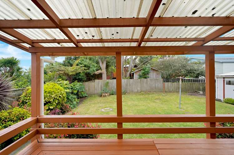 20 Thomas Avenue Te Atatu Peninsula_11