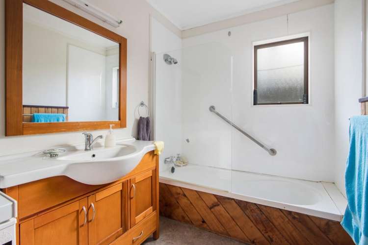 50 Matahui Road Aongatete_11