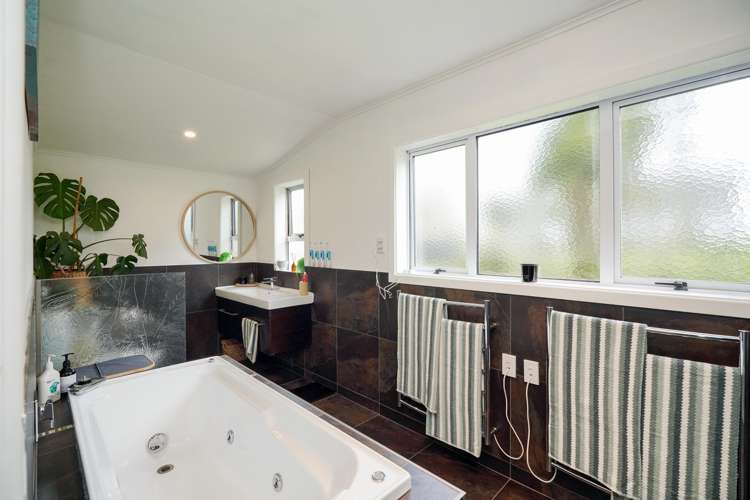 70 Pomona Road East Makarewa_20