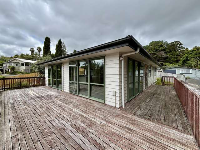 Spacious 4-Bedroom Home with Multiple Ensuites - Sunnyvale