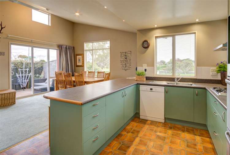 17 Kiwi Avenue Waikuku Beach_6
