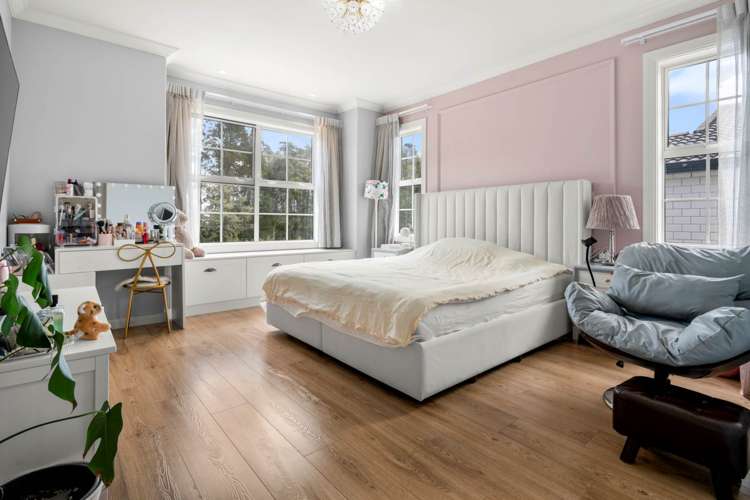 2 Piringa Street Flat Bush_12