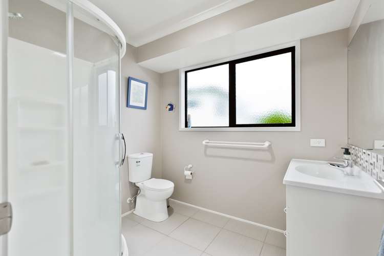 12 Iris Place Grandview Heights_10