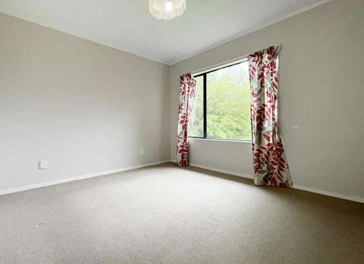 172 Burswood Drive Pakuranga Heights_5